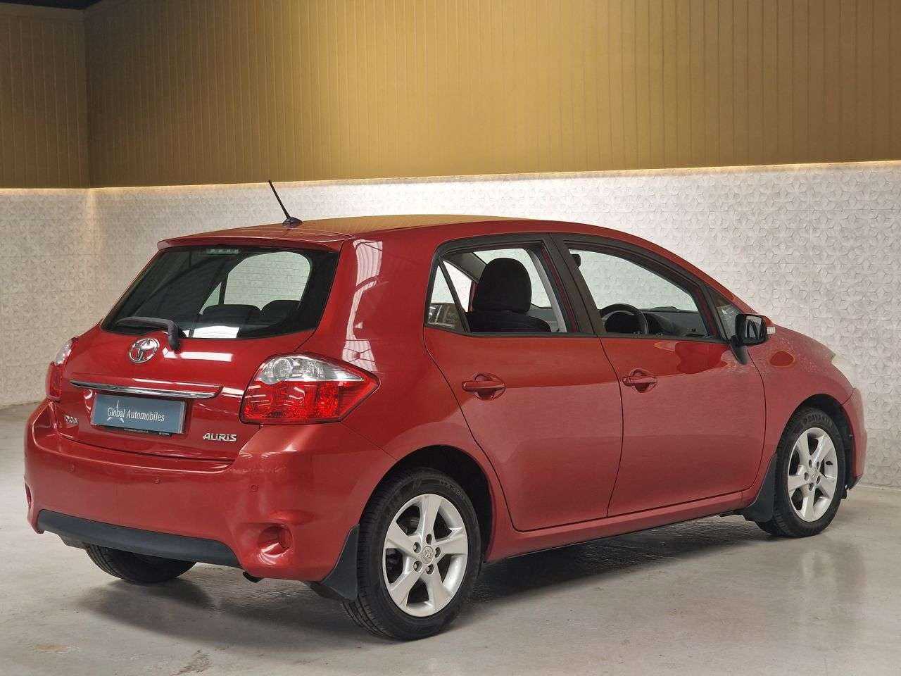 2011 TOYOTA AURIS 2011 TOYOTA AURIS