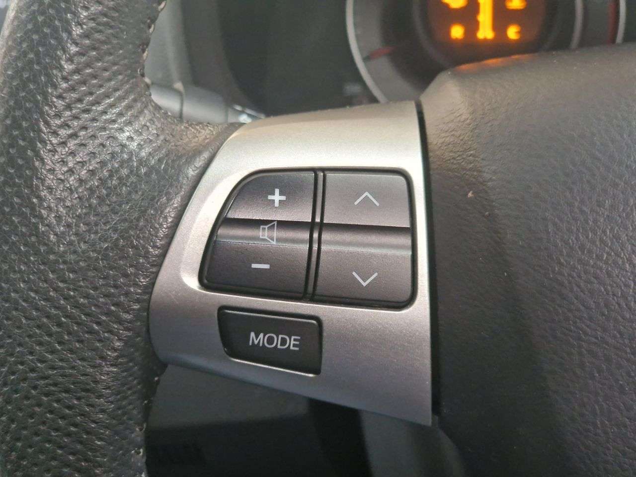 2011 TOYOTA AURIS 2011 TOYOTA AURIS
