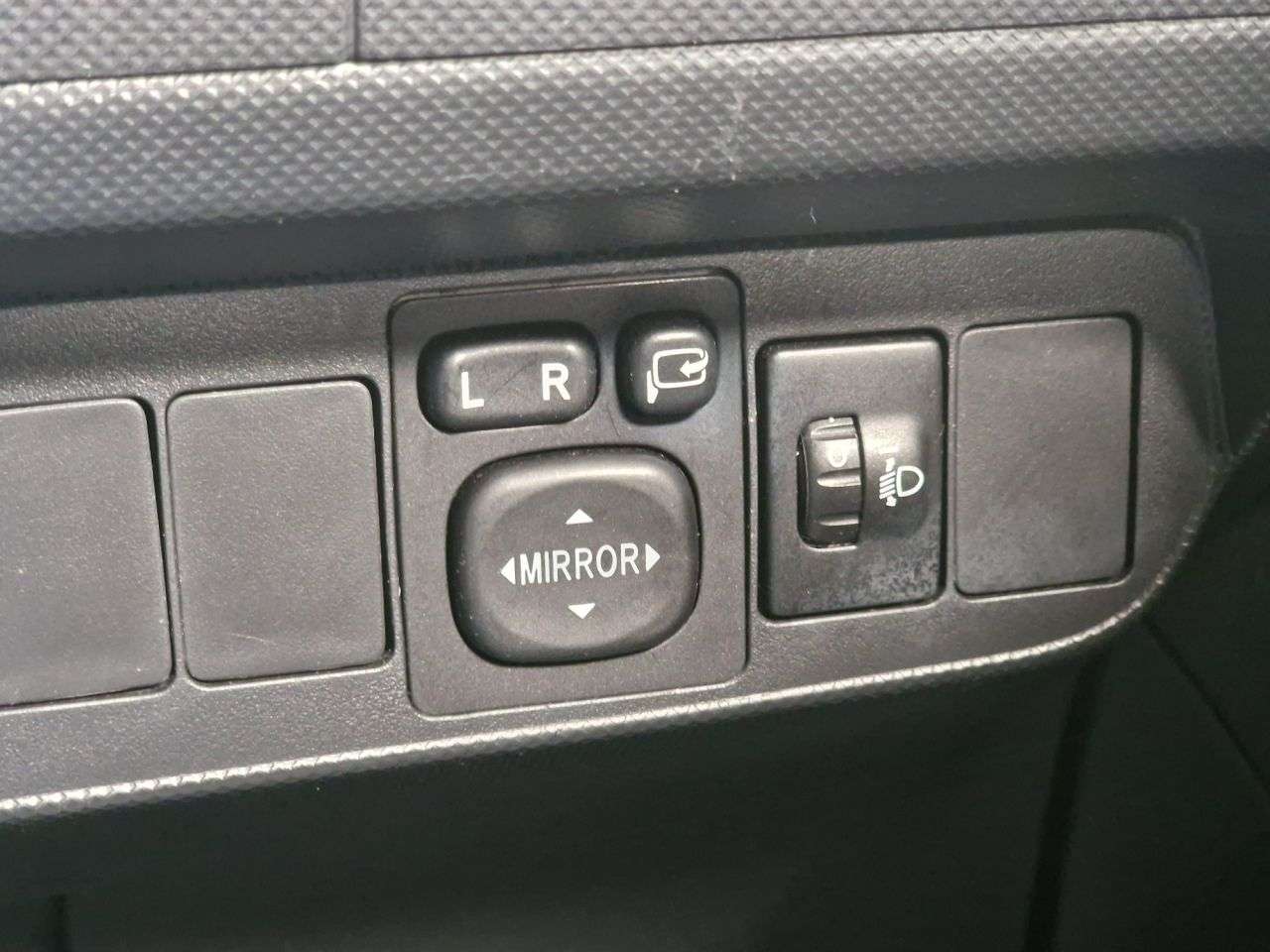 2011 TOYOTA AURIS 2011 TOYOTA AURIS
