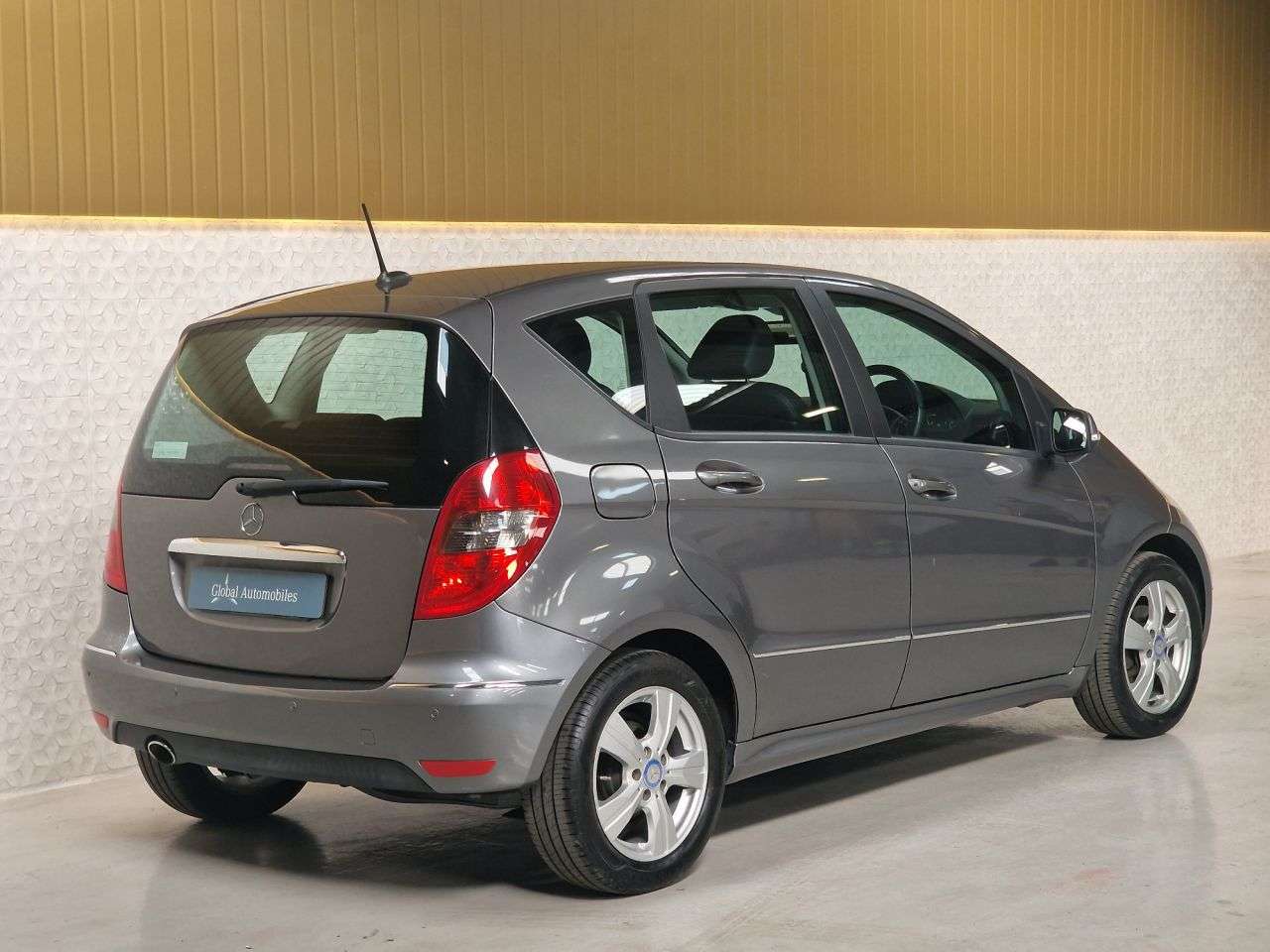 2012 MERCEDES-BENZ A-CLASS 2012 MERCEDES-BENZ A-CLASS