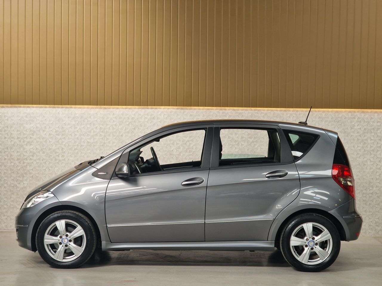 2012 MERCEDES-BENZ A-CLASS 2012 MERCEDES-BENZ A-CLASS