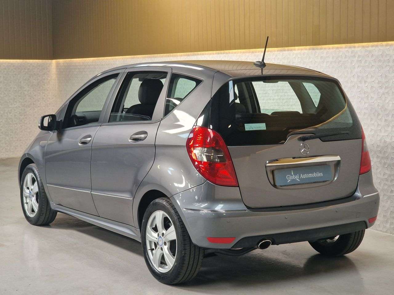 2012 MERCEDES-BENZ A-CLASS 2012 MERCEDES-BENZ A-CLASS