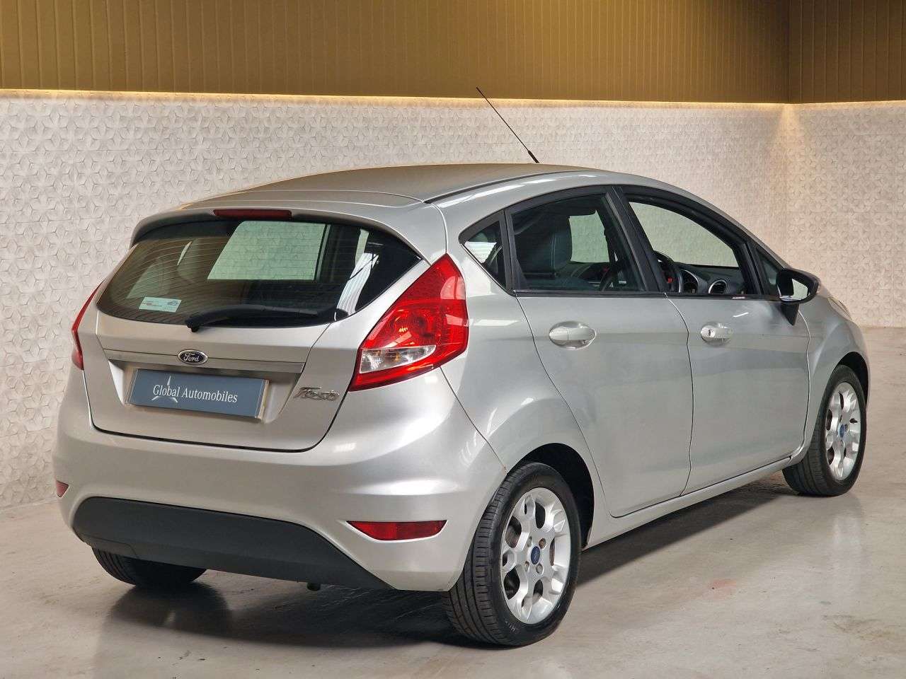 2012 FORD FIESTA 2012 FORD FIESTA