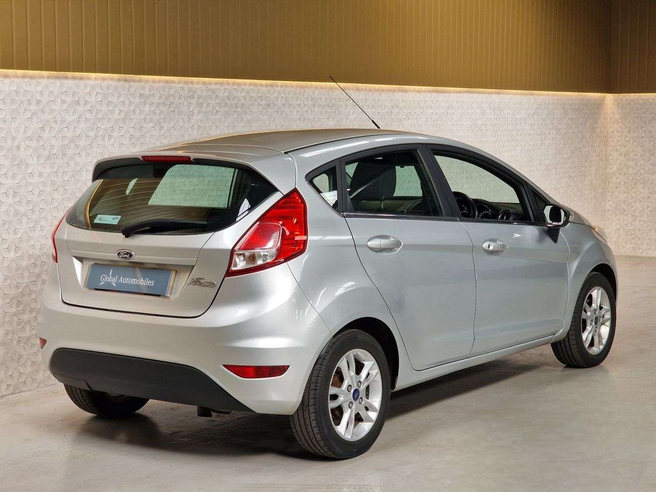 2015 FORD FIESTA 2015 FORD FIESTA