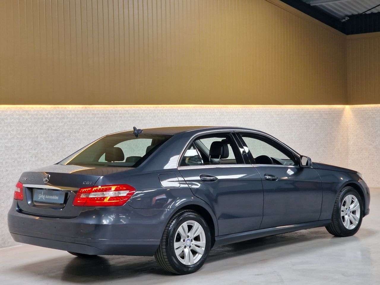 2012 MERCEDES-BENZ E-CLASS 2012 MERCEDES-BENZ E-CLASS