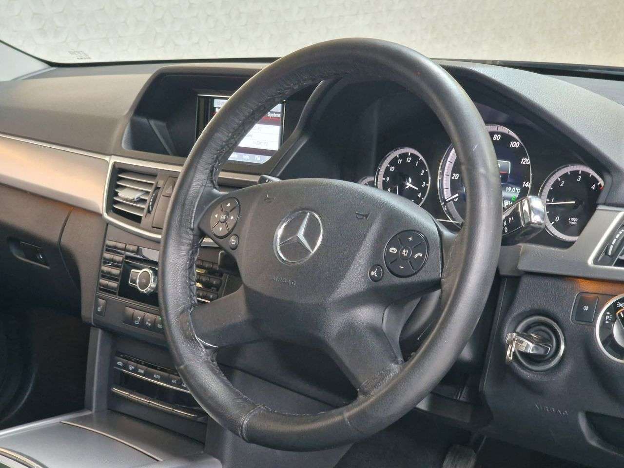 2012 MERCEDES-BENZ E-CLASS 2012 MERCEDES-BENZ E-CLASS
