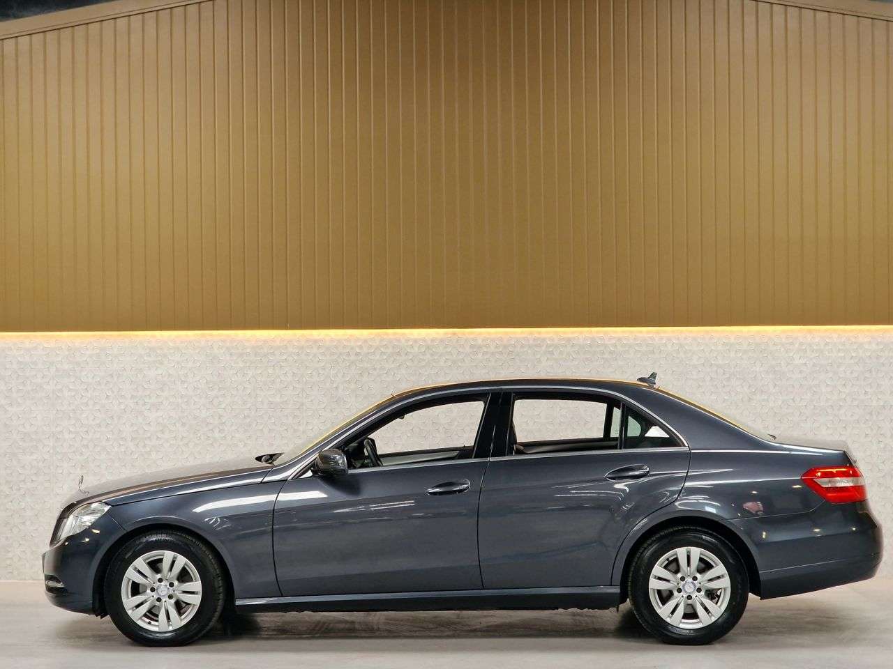 2012 MERCEDES-BENZ E-CLASS 2012 MERCEDES-BENZ E-CLASS