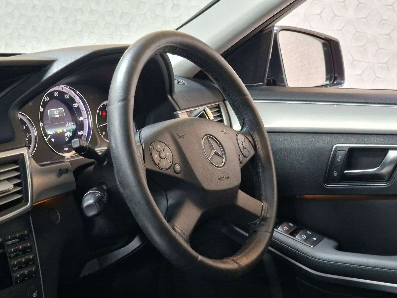 2012 MERCEDES-BENZ E-CLASS 2012 MERCEDES-BENZ E-CLASS