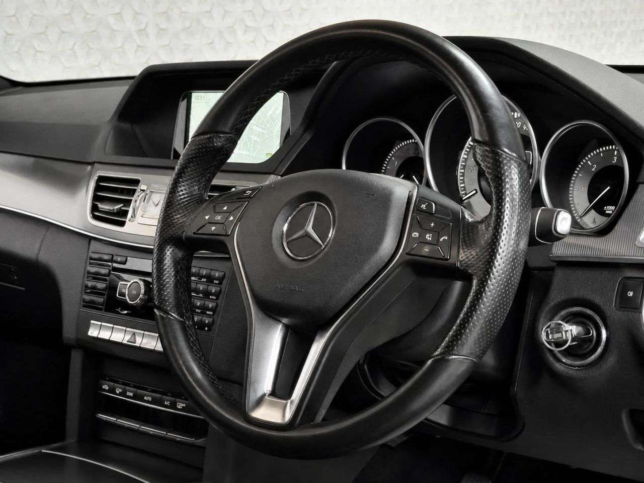 2015 MERCEDES-BENZ E-CLASS 2015 MERCEDES-BENZ E-CLASS