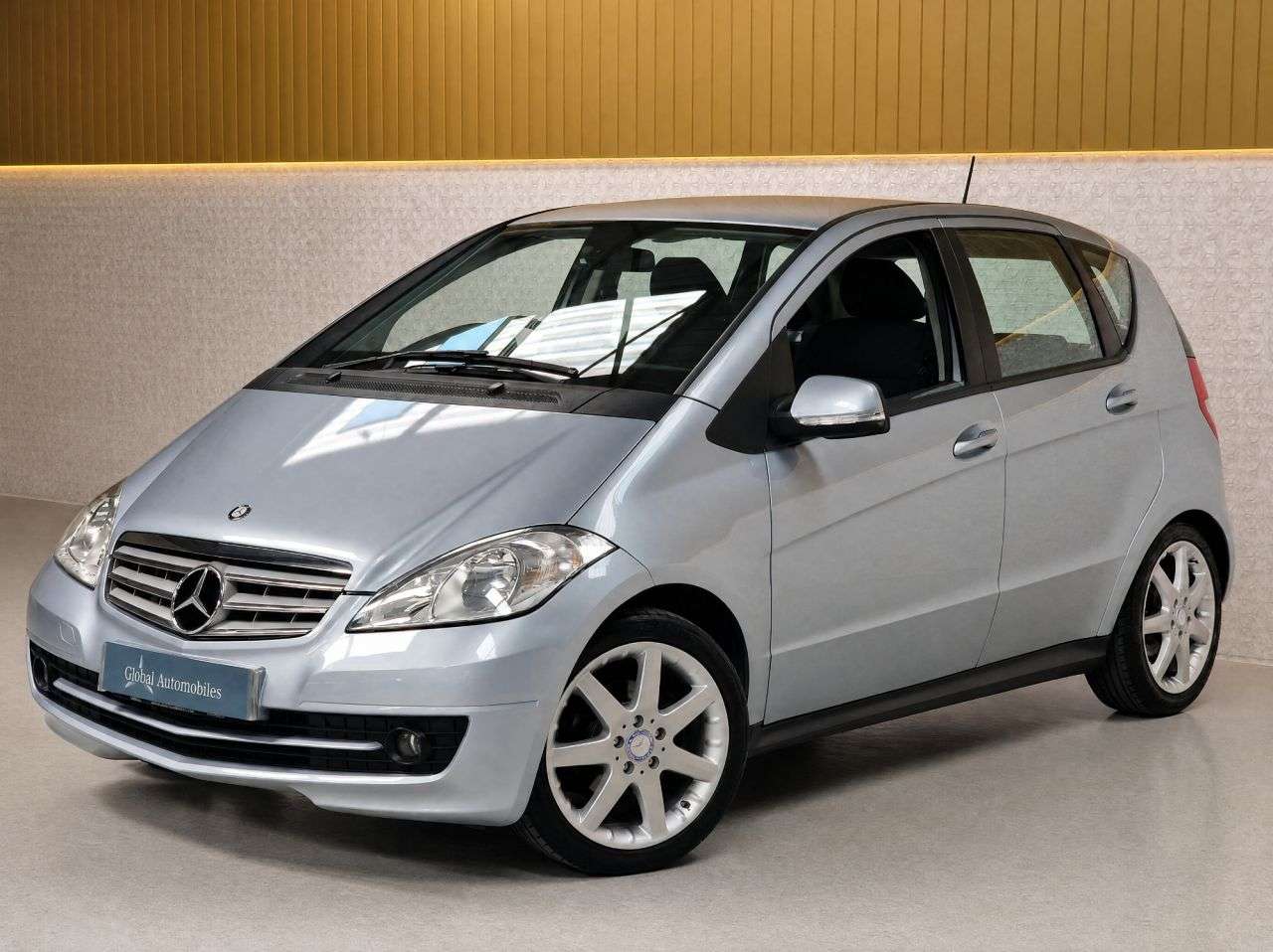 2011 MERCEDES-BENZ A CLASS 2011 MERCEDES-BENZ A CLASS