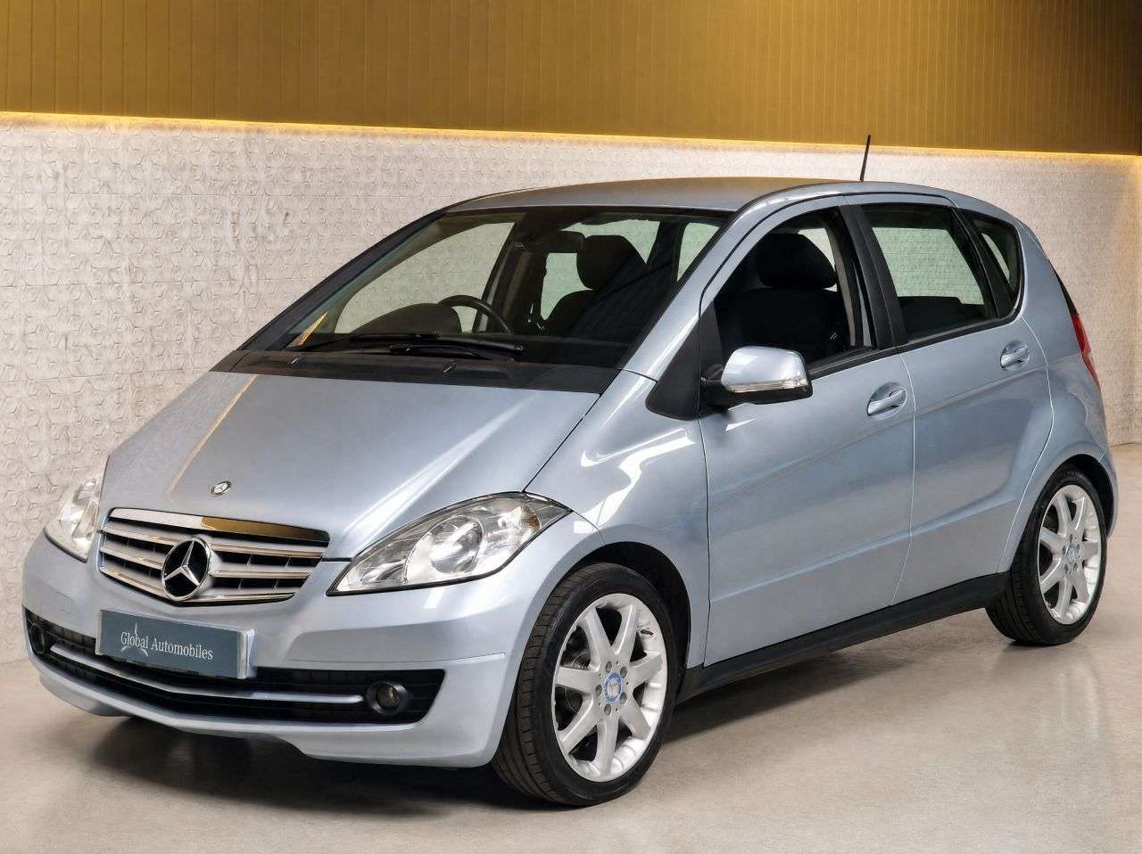 2011 MERCEDES-BENZ A CLASS 2011 MERCEDES-BENZ A CLASS