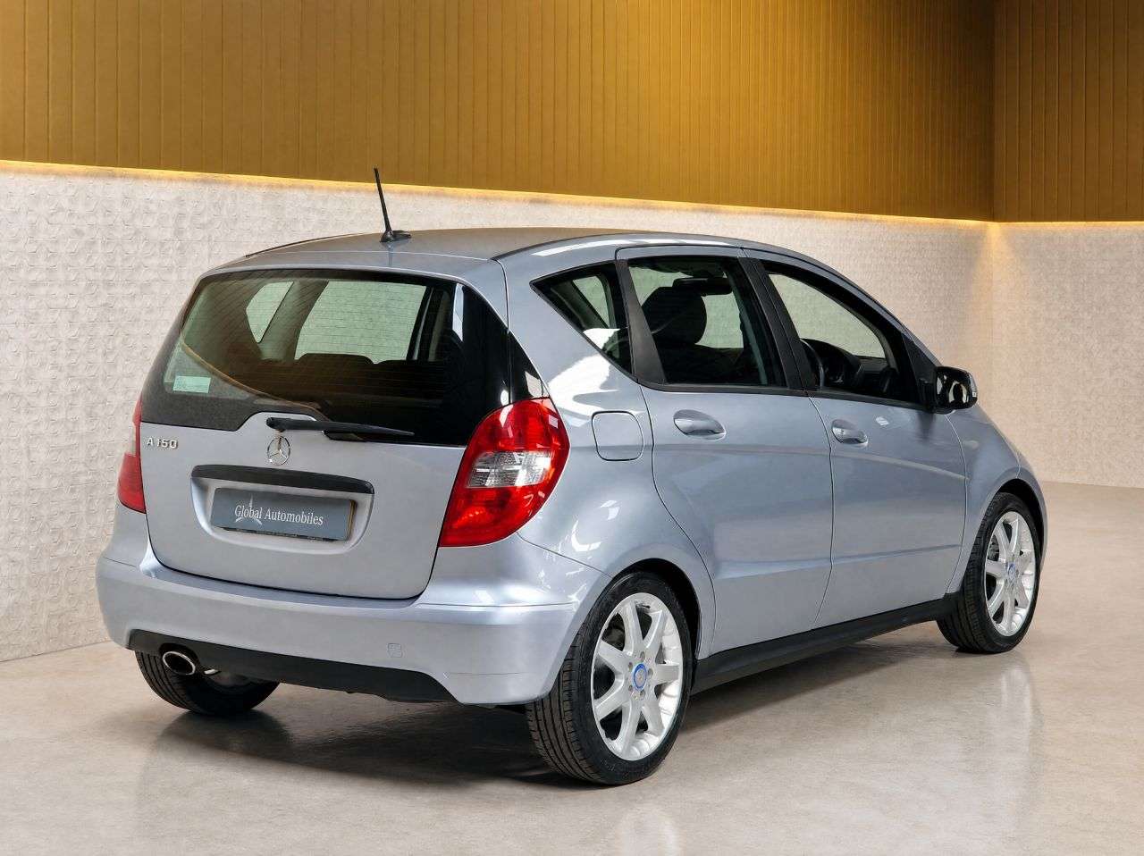 2011 MERCEDES-BENZ A CLASS 2011 MERCEDES-BENZ A CLASS