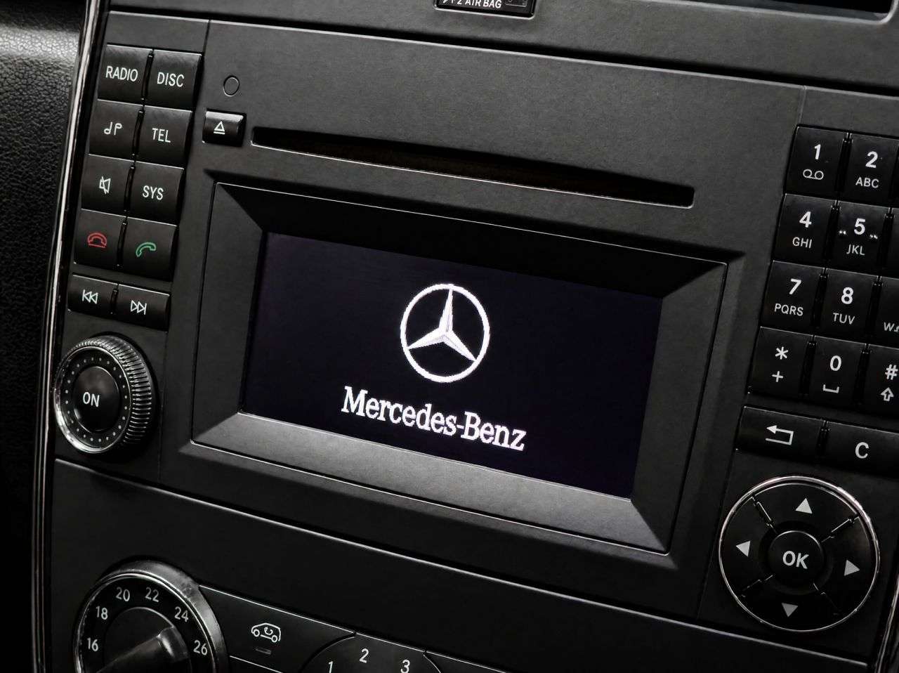 2011 MERCEDES-BENZ A CLASS 2011 MERCEDES-BENZ A CLASS