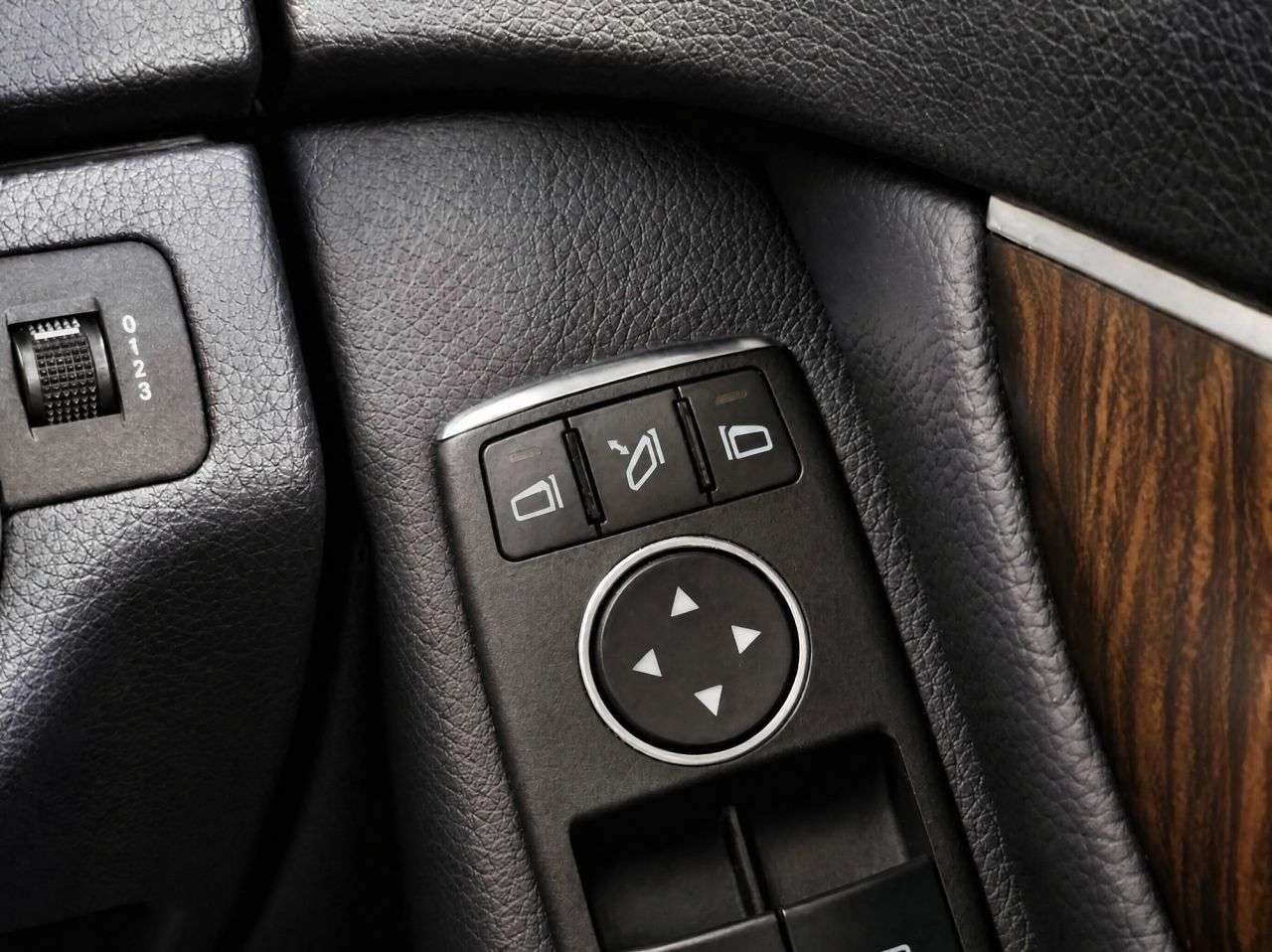 2012 MERCEDES-BENZ C-CLASS 2012 MERCEDES-BENZ C-CLASS