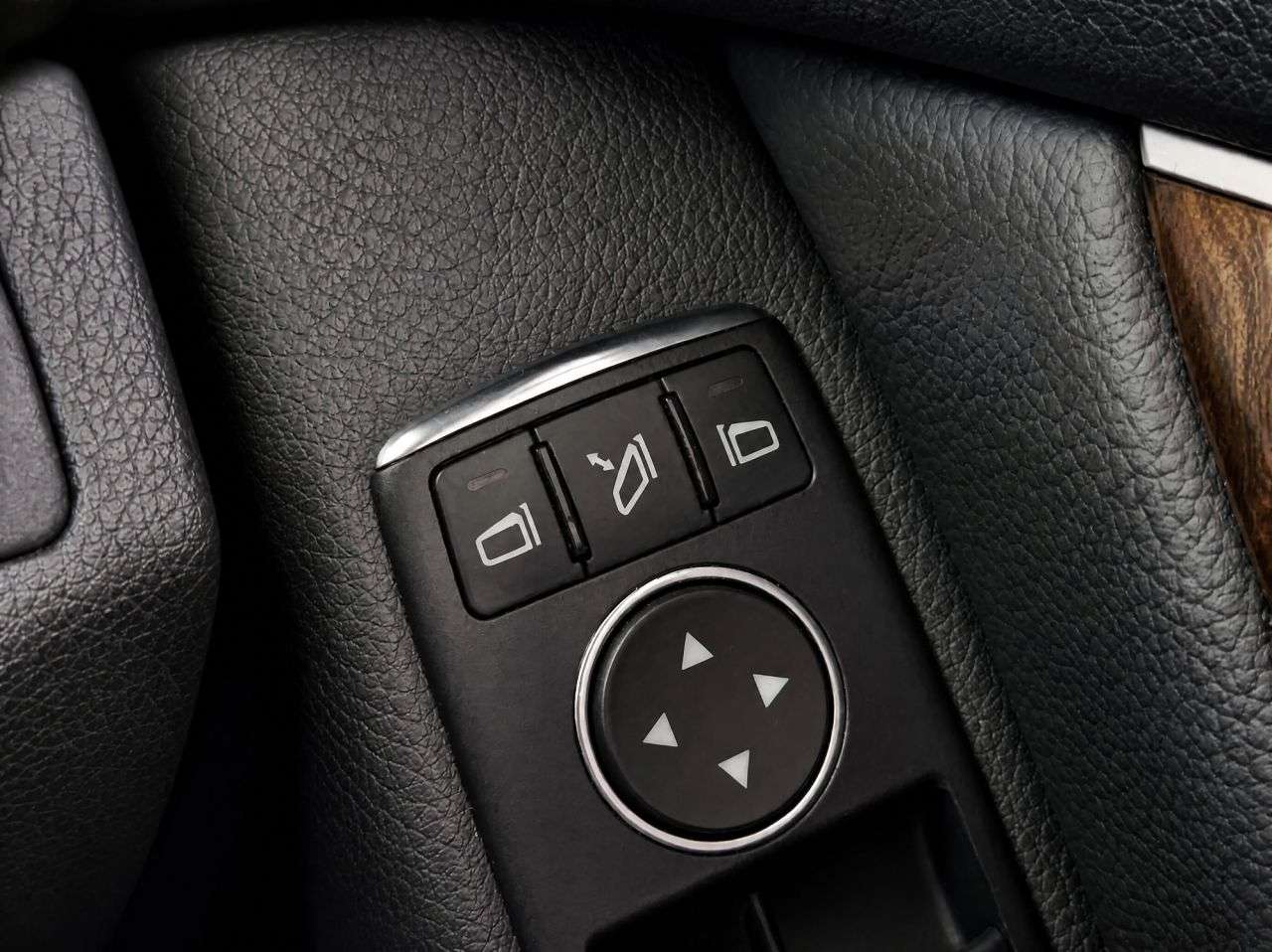 2012 MERCEDES-BENZ C-CLASS 2012 MERCEDES-BENZ C-CLASS