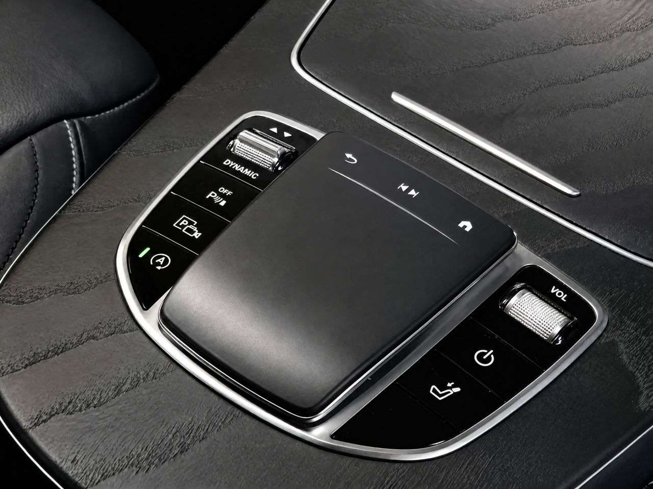 2021 MERCEDES-BENZ E-CLASS 2021 MERCEDES-BENZ E-CLASS