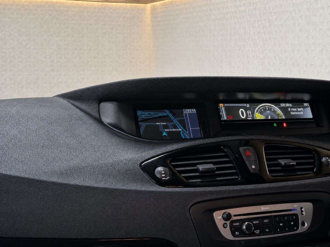 A 2014 RENAULT SCENIC 1.5 dCi ENERGY Dynamique TomTom MPV 5dr Diesel Manual Euro 5 (s/s) (110 ps) A 2014 RENAULT SCENIC 1.5 dCi ENERGY Dynamique TomTom MPV 5dr Diesel Manual Euro 5 (s/s) (110 ps)
