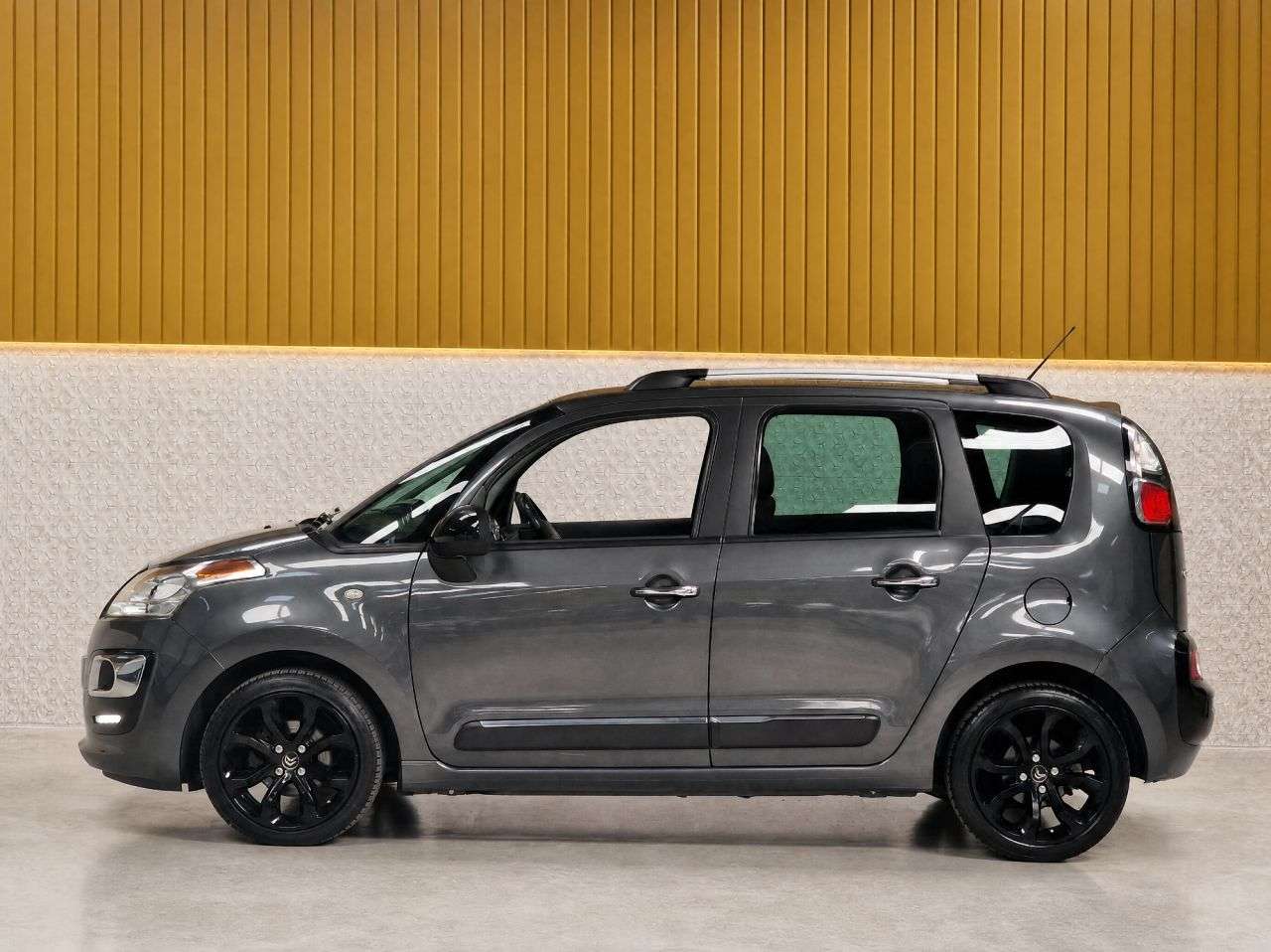 2017 CITROEN C3 PICASSO 2017 CITROEN C3 PICASSO