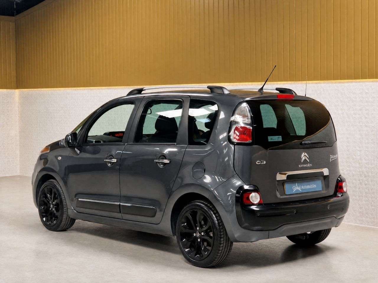2017 CITROEN C3 PICASSO 2017 CITROEN C3 PICASSO