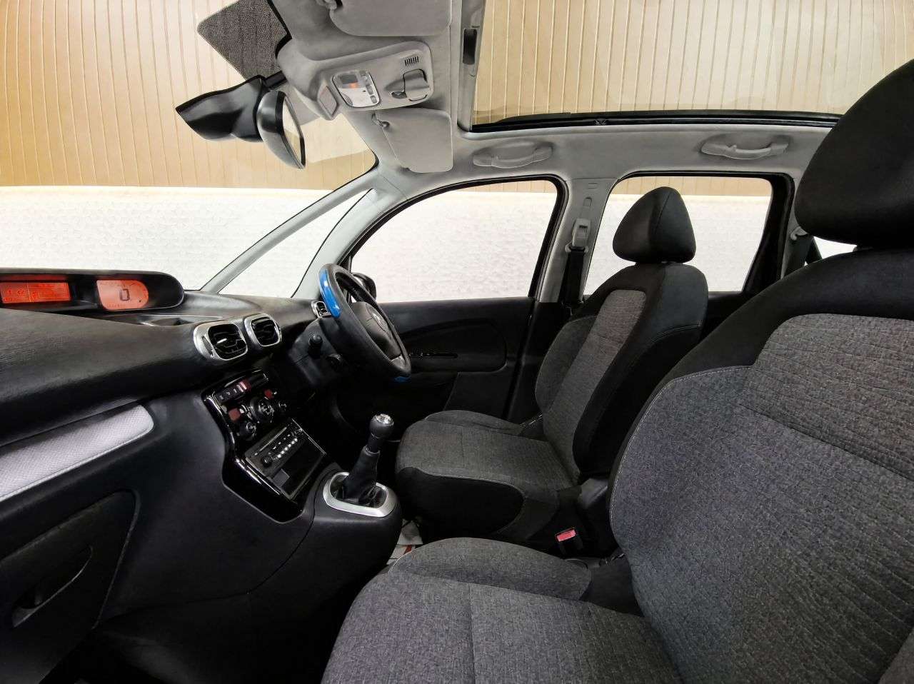 2017 CITROEN C3 PICASSO 2017 CITROEN C3 PICASSO