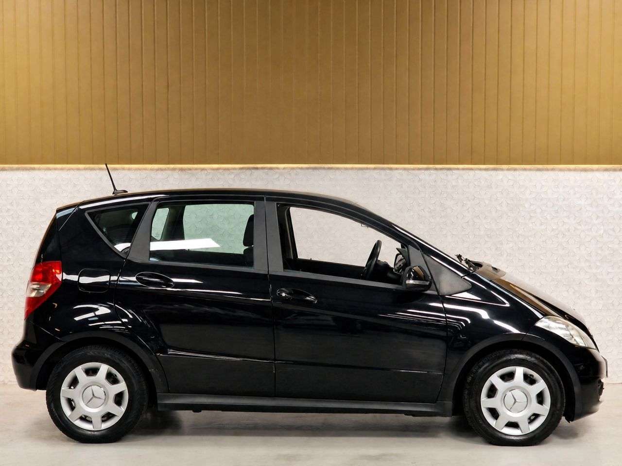 2010 MERCEDES-BENZ A CLASS 2010 MERCEDES-BENZ A CLASS