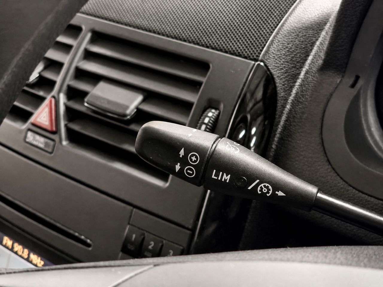2010 MERCEDES-BENZ A CLASS 2010 MERCEDES-BENZ A CLASS