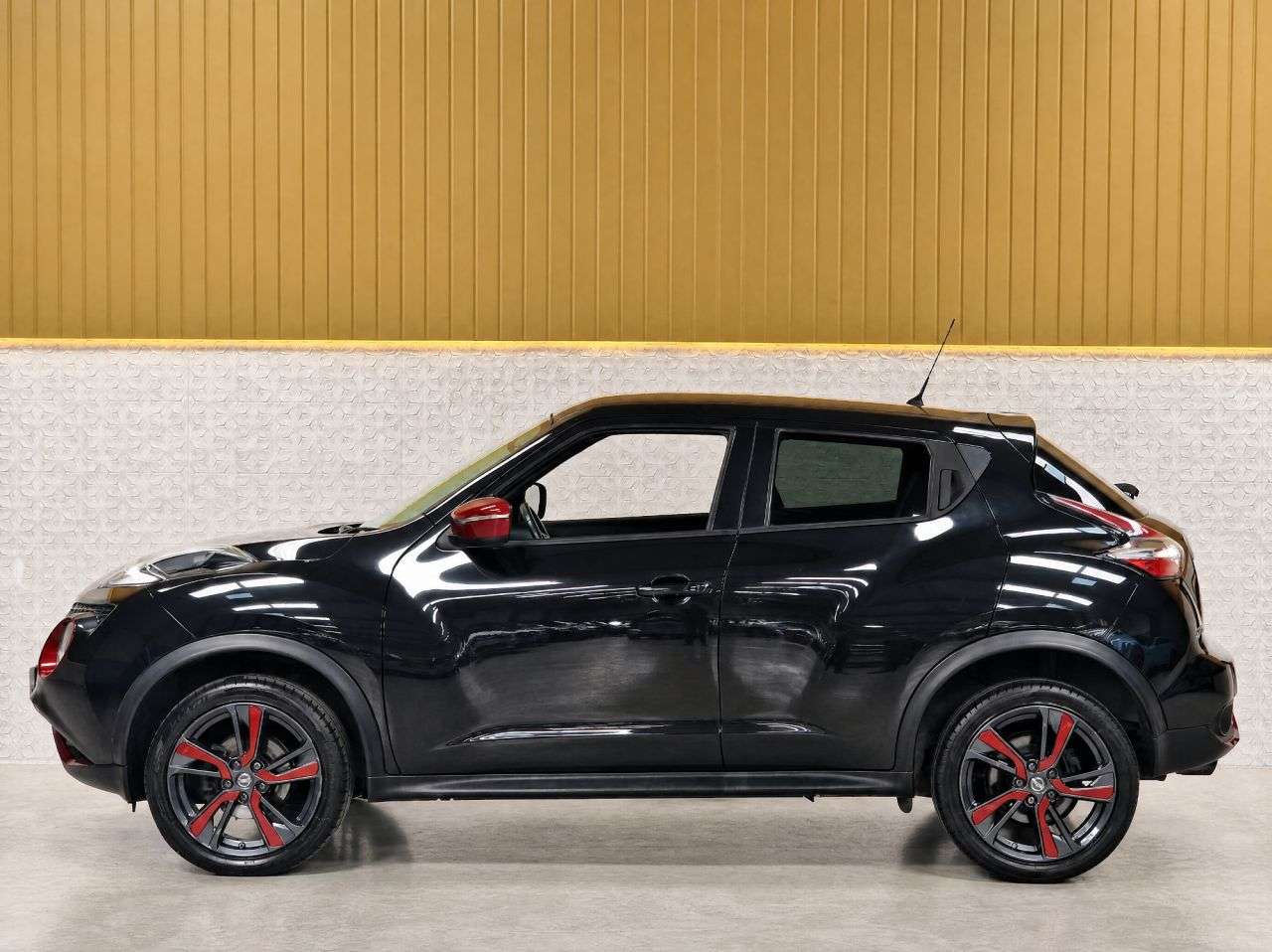 2015 NISSAN JUKE 2015 NISSAN JUKE