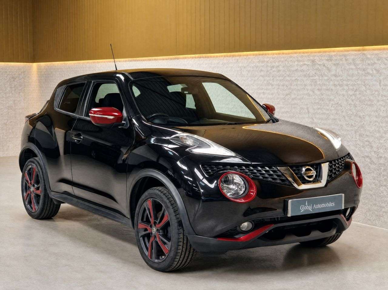2015 NISSAN JUKE 2015 NISSAN JUKE
