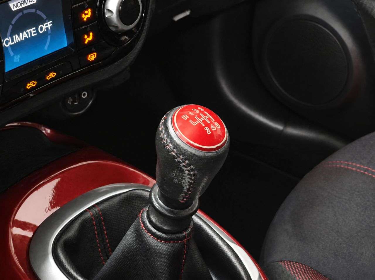 2015 NISSAN JUKE 2015 NISSAN JUKE