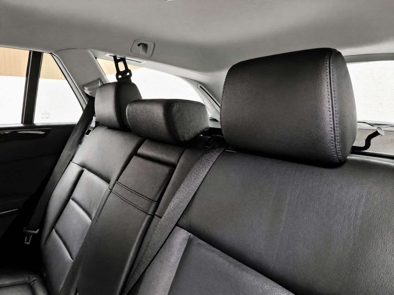 2011 MERCEDES-BENZ E CLASS 2011 MERCEDES-BENZ E CLASS