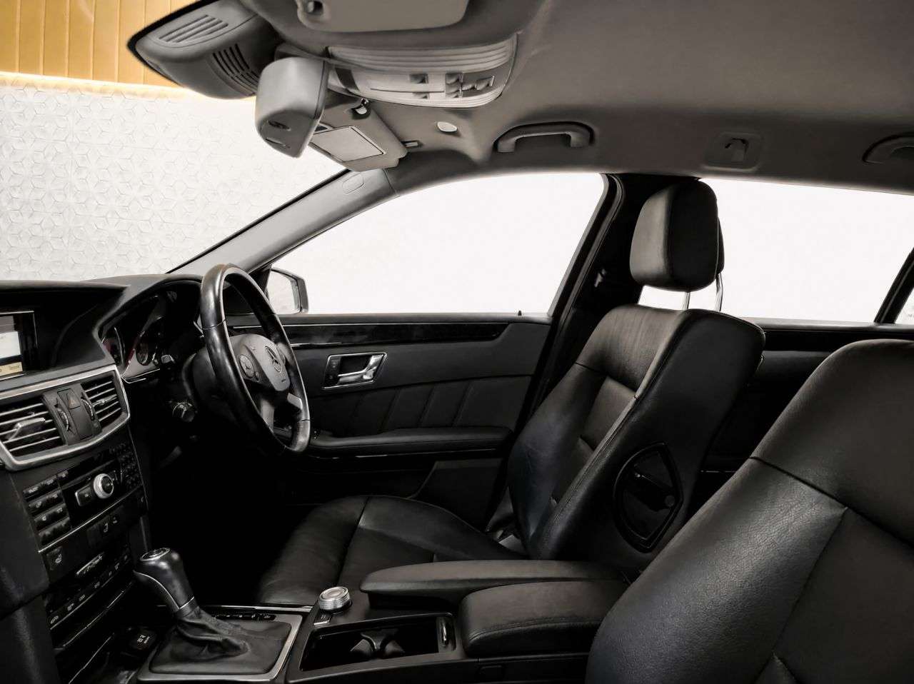 2011 MERCEDES-BENZ E CLASS 2011 MERCEDES-BENZ E CLASS