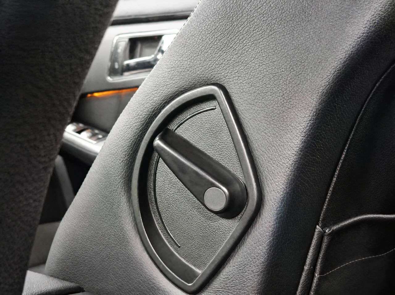 2011 MERCEDES-BENZ E CLASS 2011 MERCEDES-BENZ E CLASS
