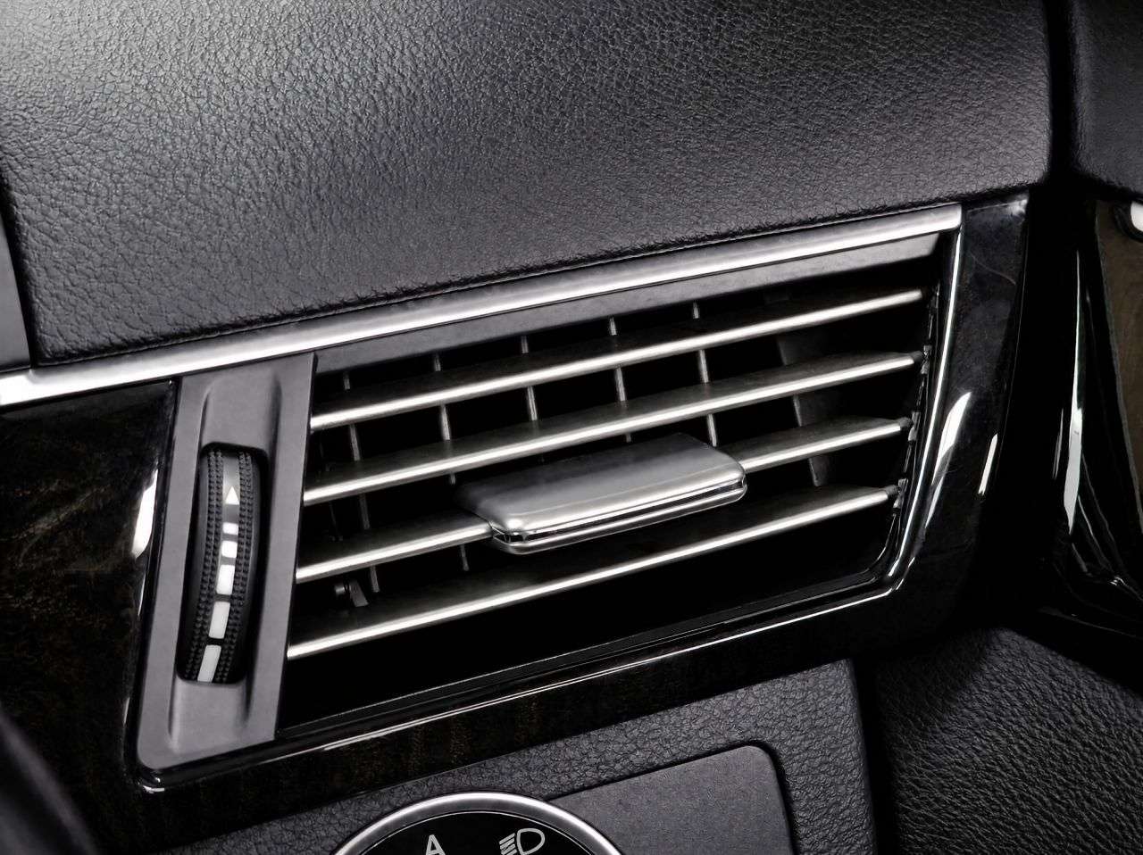 2011 MERCEDES-BENZ E CLASS 2011 MERCEDES-BENZ E CLASS
