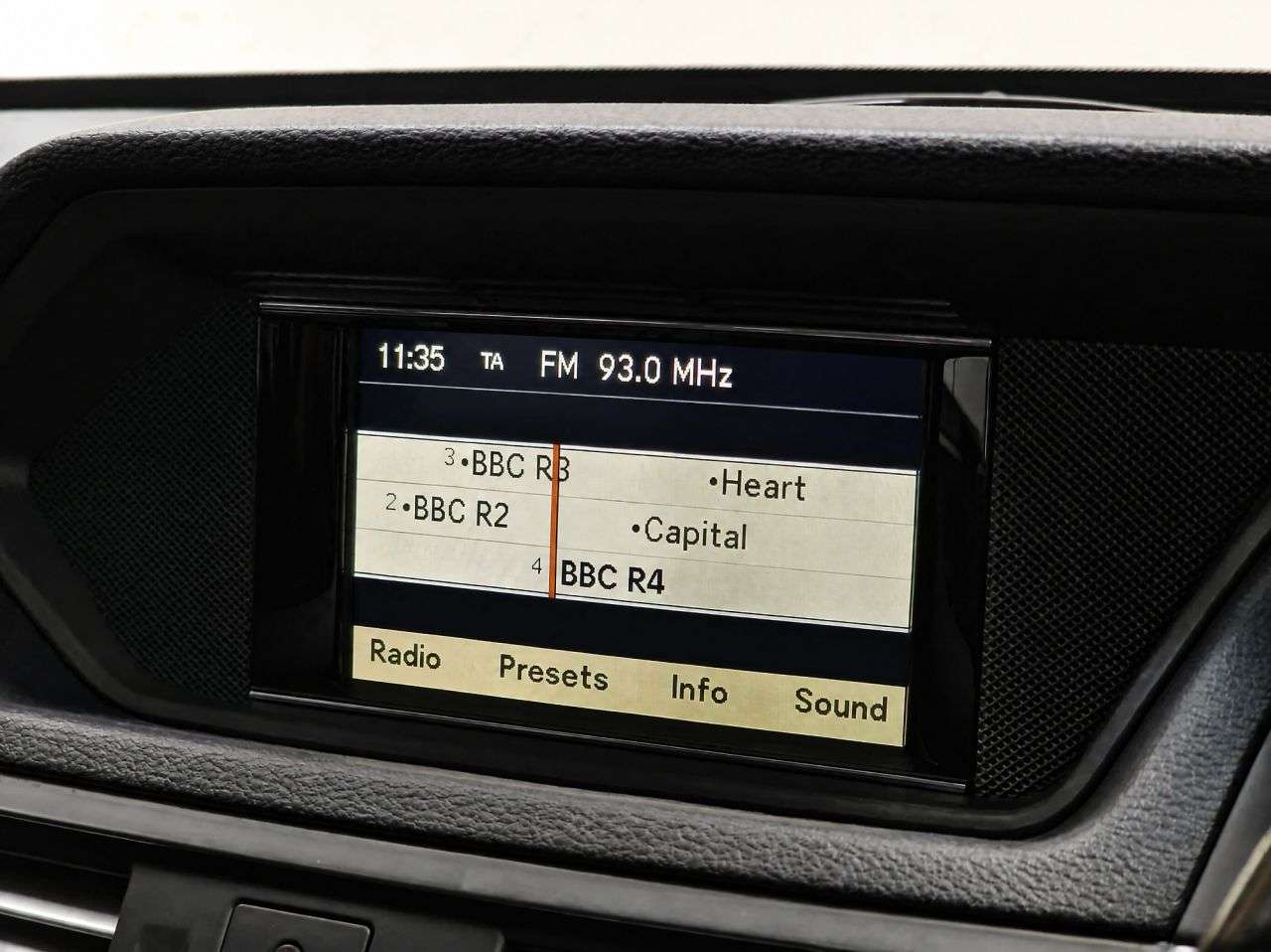 2011 MERCEDES-BENZ E CLASS 2011 MERCEDES-BENZ E CLASS
