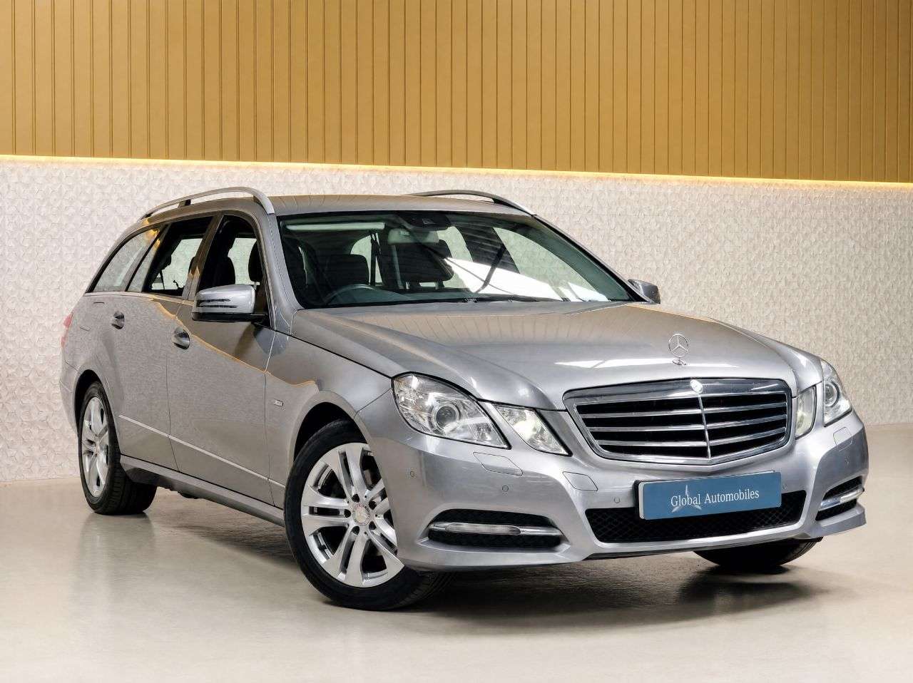 2011 MERCEDES-BENZ E CLASS 2011 MERCEDES-BENZ E CLASS