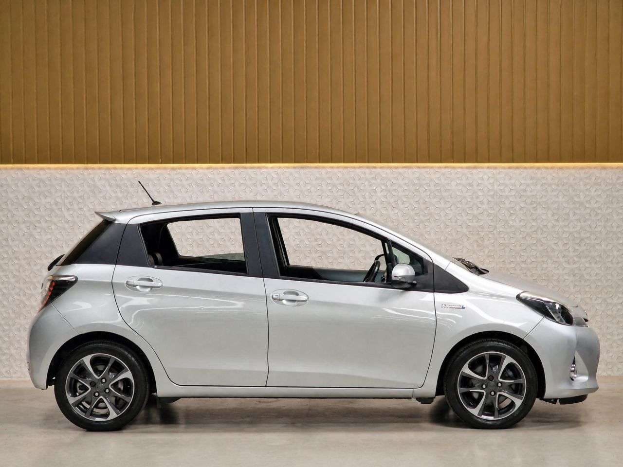 2014 TOYOTA YARIS 2014 TOYOTA YARIS