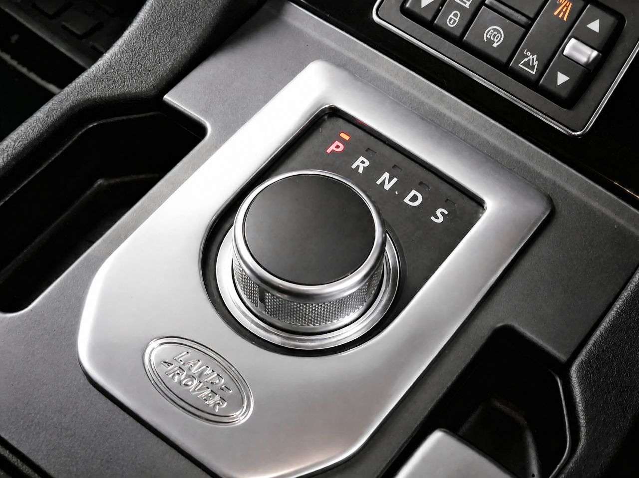 2015 LAND ROVER DISCOVERY 4 2015 LAND ROVER DISCOVERY 4