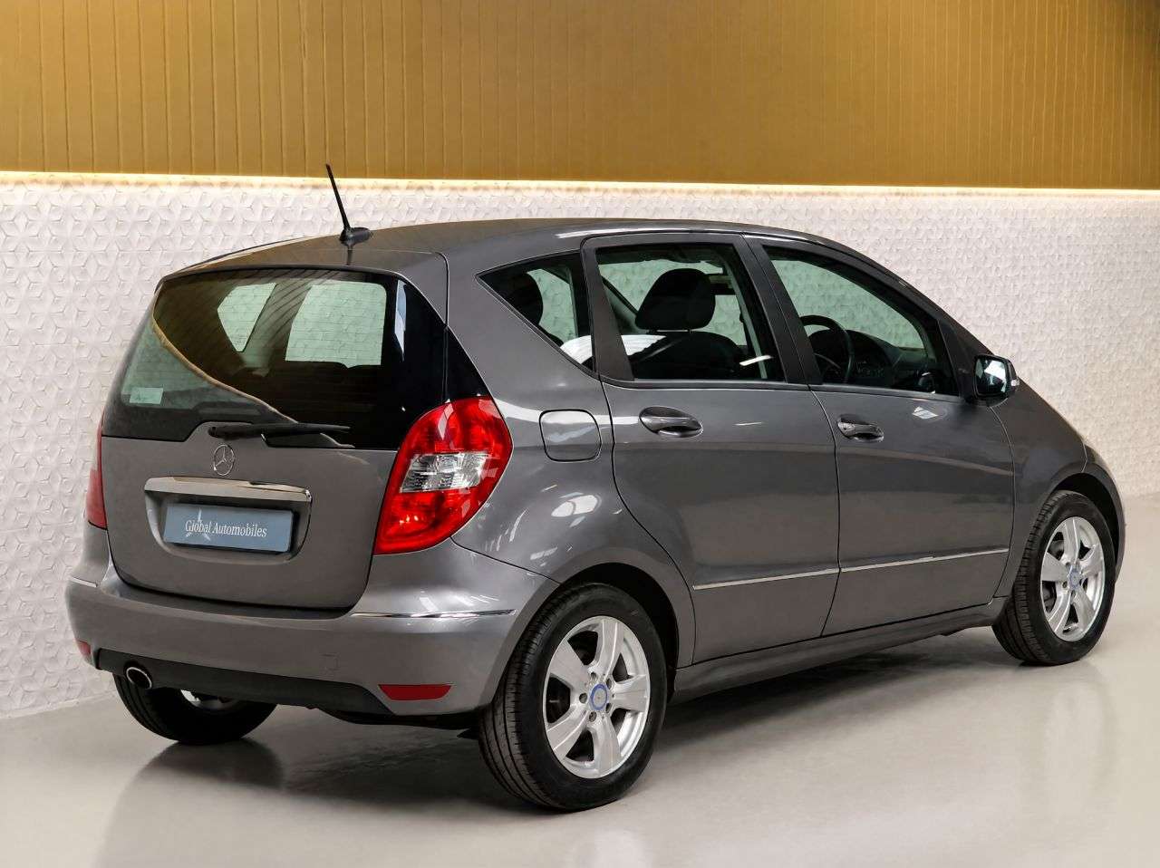 2010 MERCEDES-BENZ A CLASS 2010 MERCEDES-BENZ A CLASS