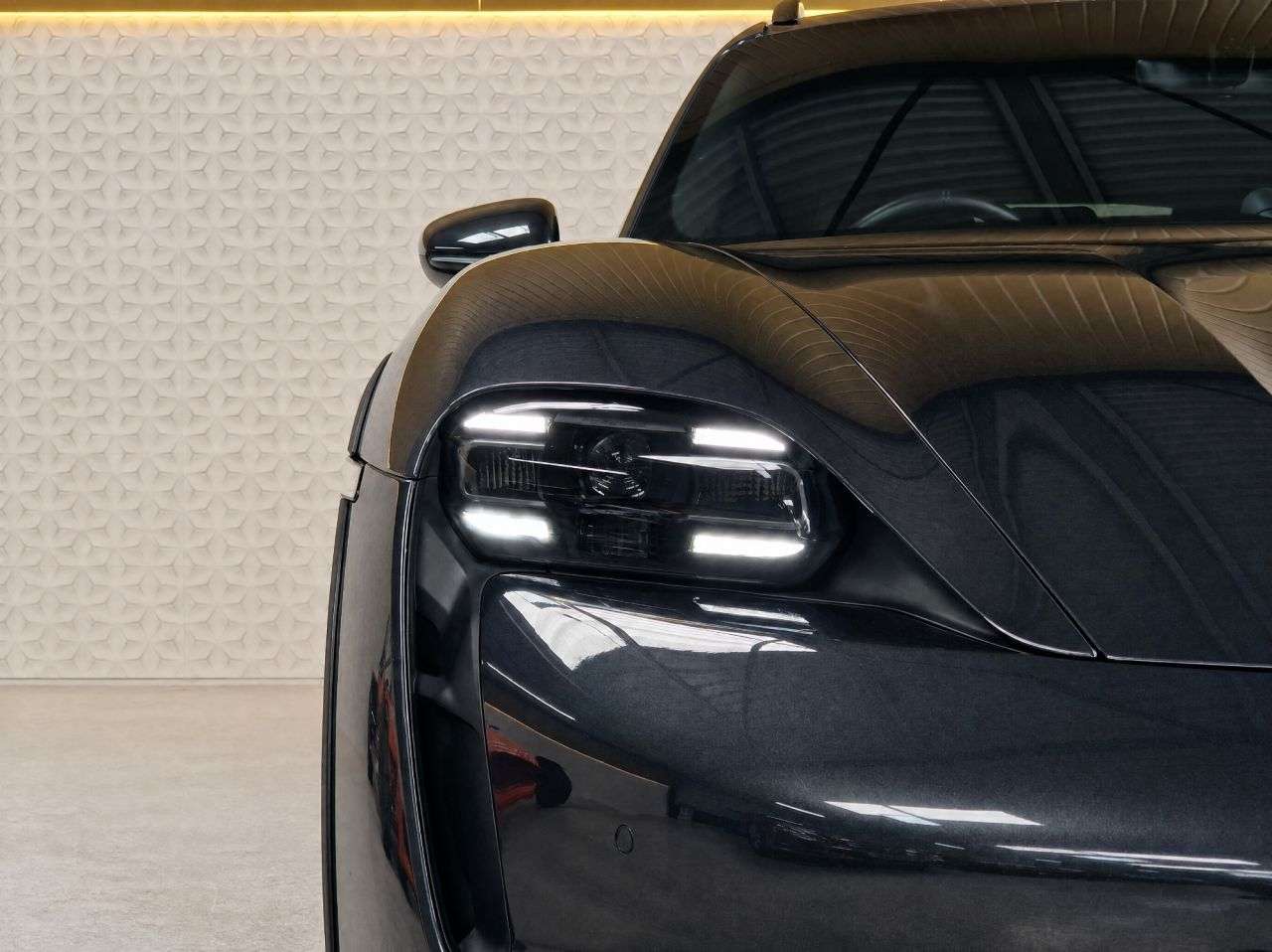 2023 PORSCHE TAYCAN 2023 PORSCHE TAYCAN