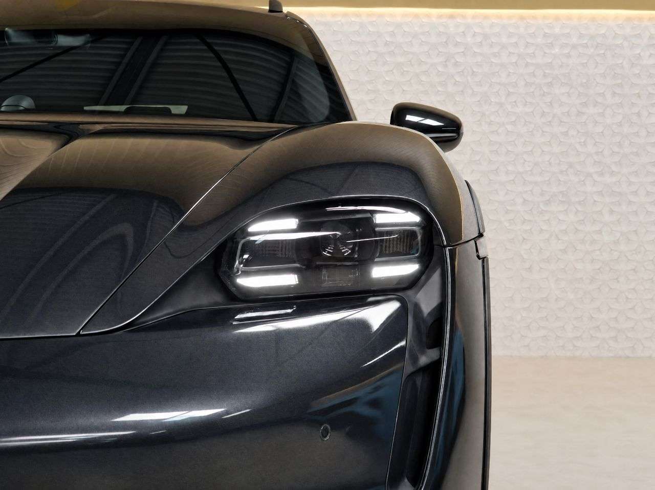 2023 PORSCHE TAYCAN 2023 PORSCHE TAYCAN