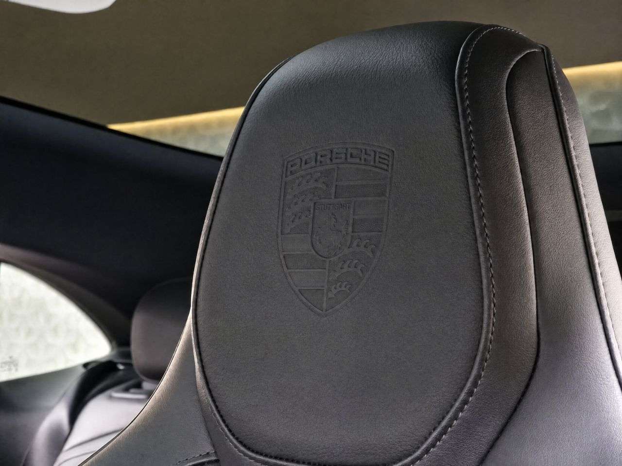 2023 PORSCHE TAYCAN 2023 PORSCHE TAYCAN