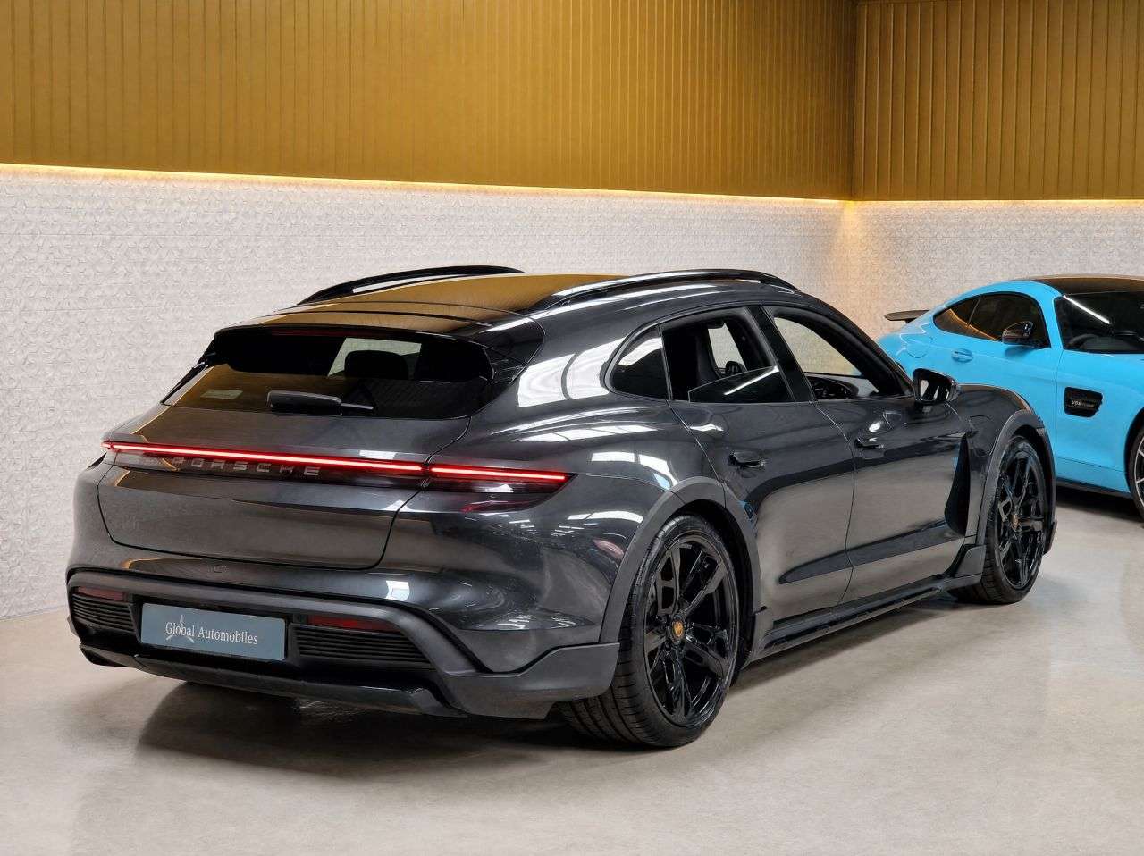 2023 PORSCHE TAYCAN 2023 PORSCHE TAYCAN