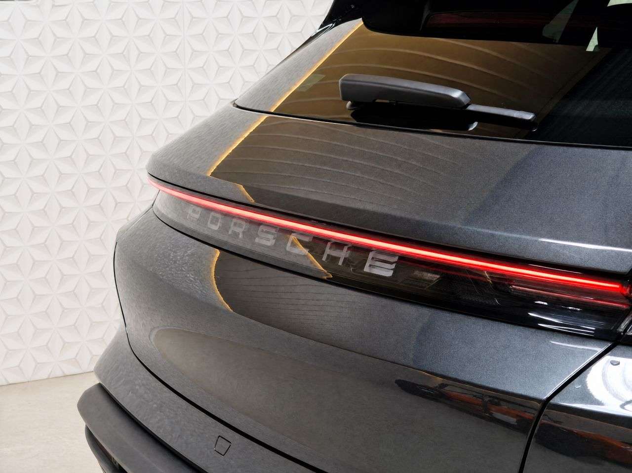 2023 PORSCHE TAYCAN 2023 PORSCHE TAYCAN