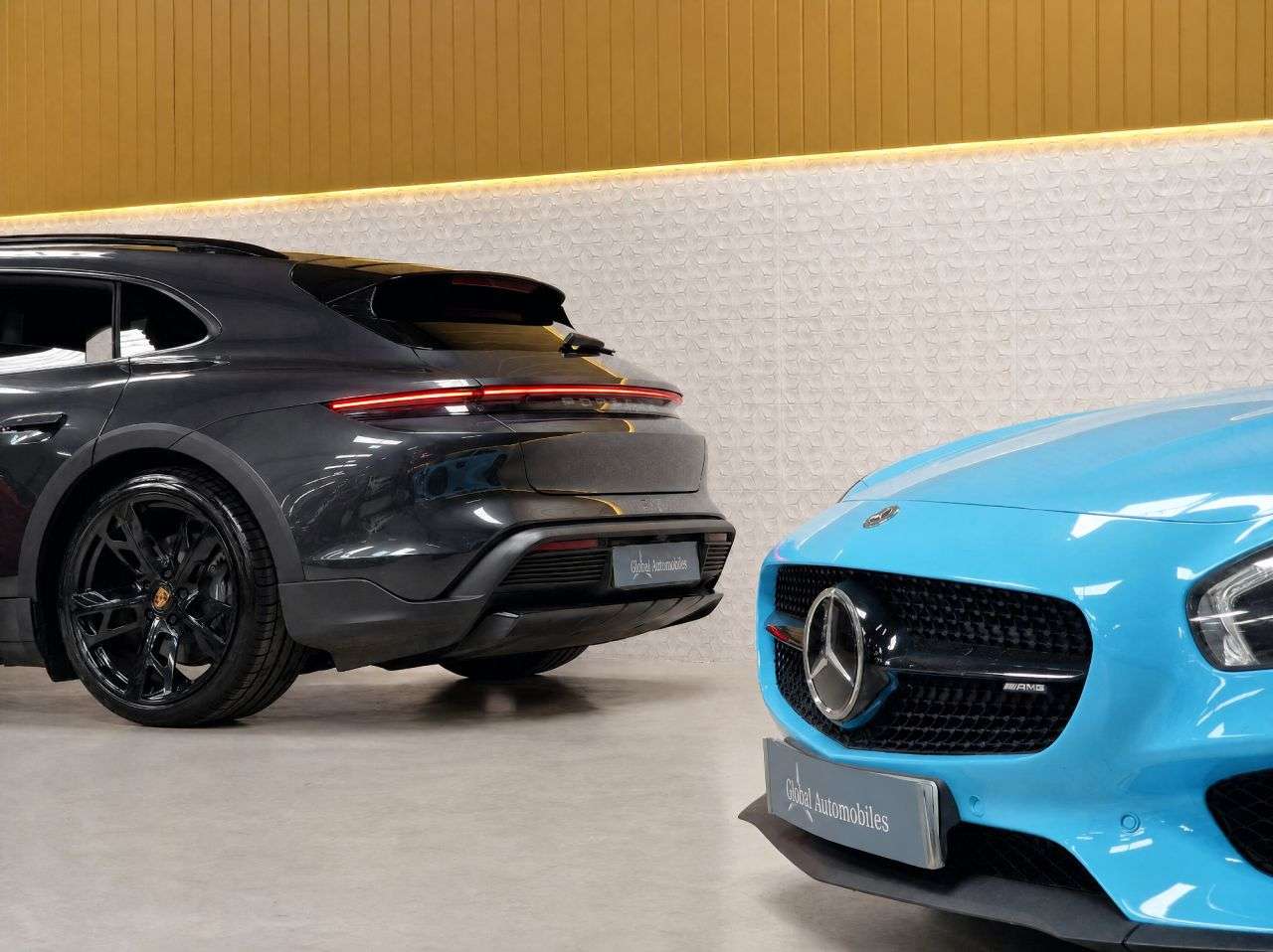 2023 PORSCHE TAYCAN 2023 PORSCHE TAYCAN