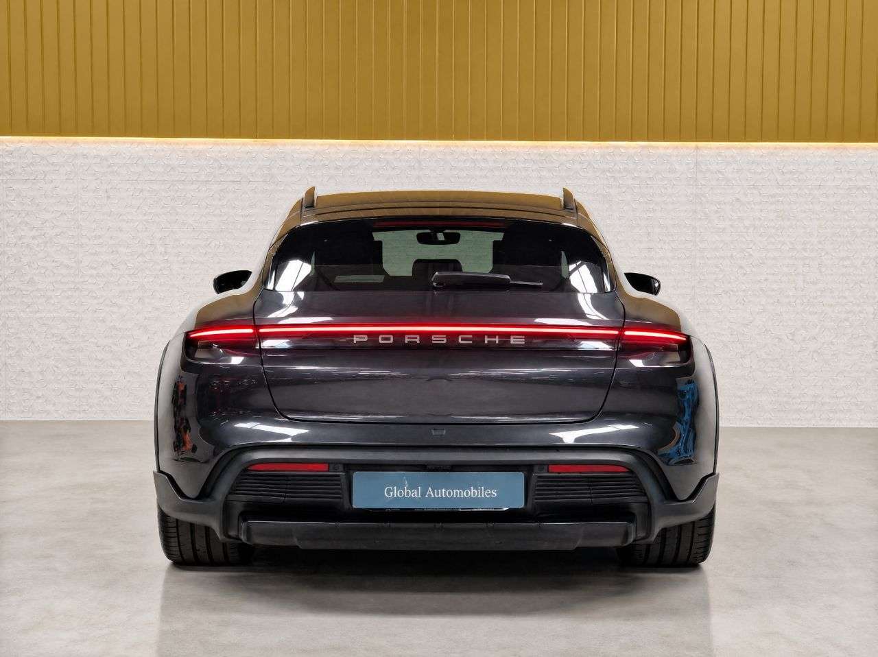 2023 PORSCHE TAYCAN 2023 PORSCHE TAYCAN