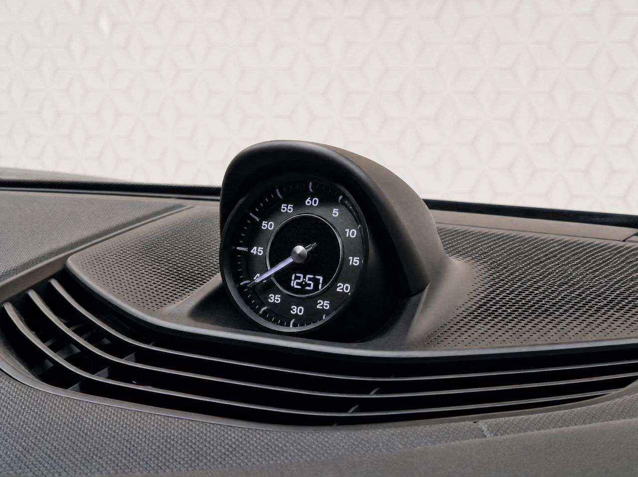 2023 PORSCHE TAYCAN 2023 PORSCHE TAYCAN
