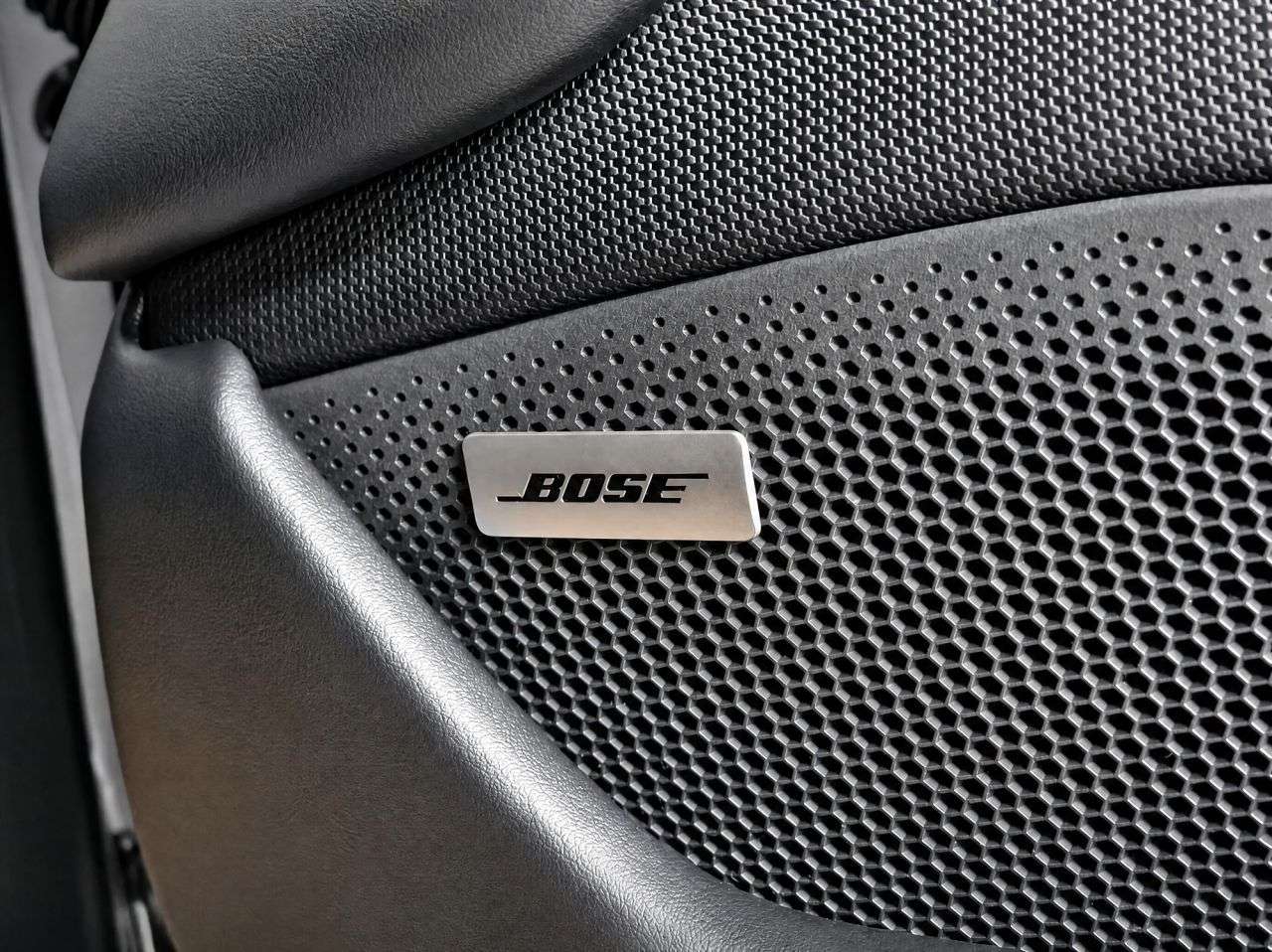 2023 PORSCHE TAYCAN 2023 PORSCHE TAYCAN