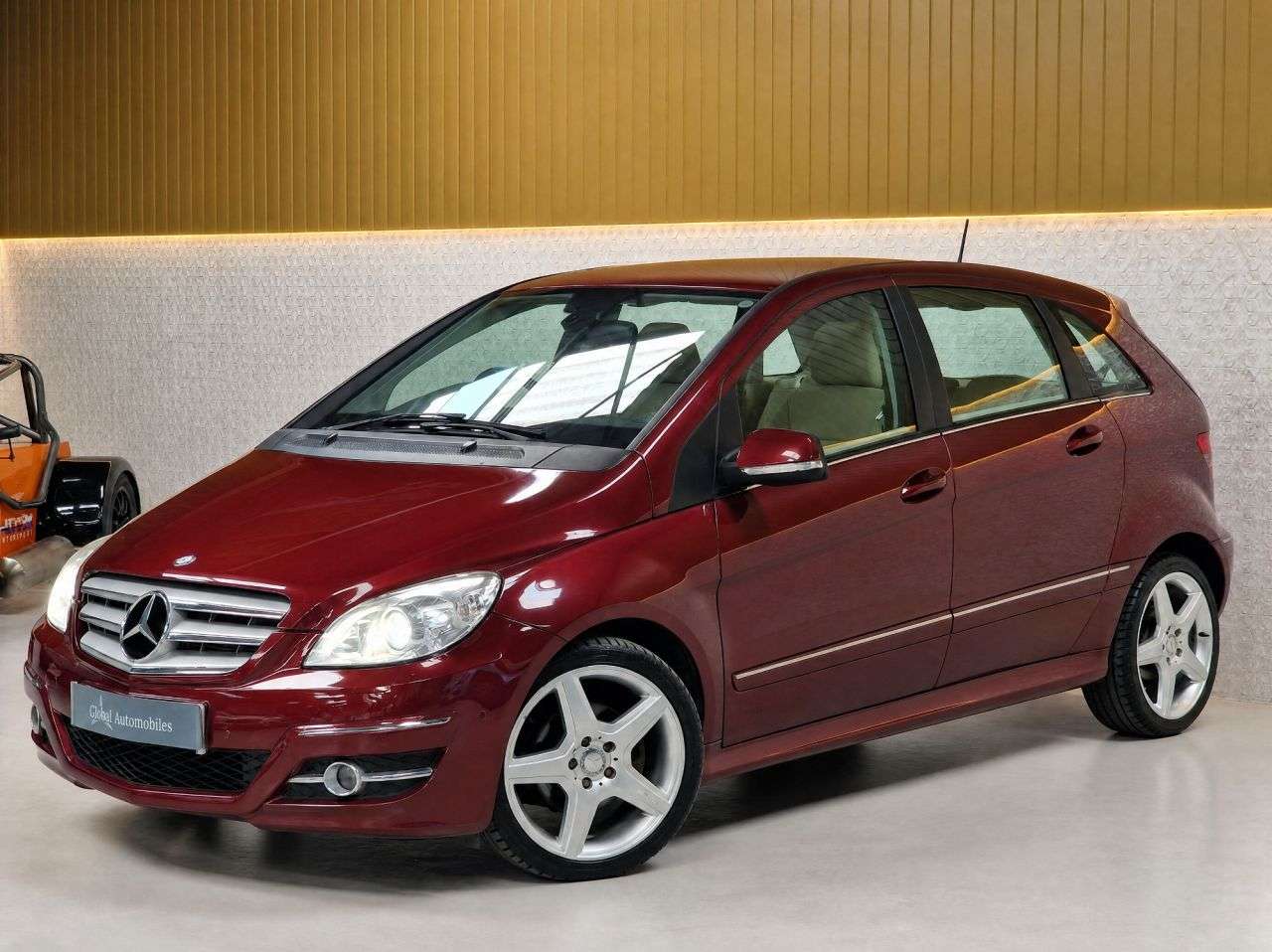2011 MERCEDES-BENZ B CLASS 2011 MERCEDES-BENZ B CLASS