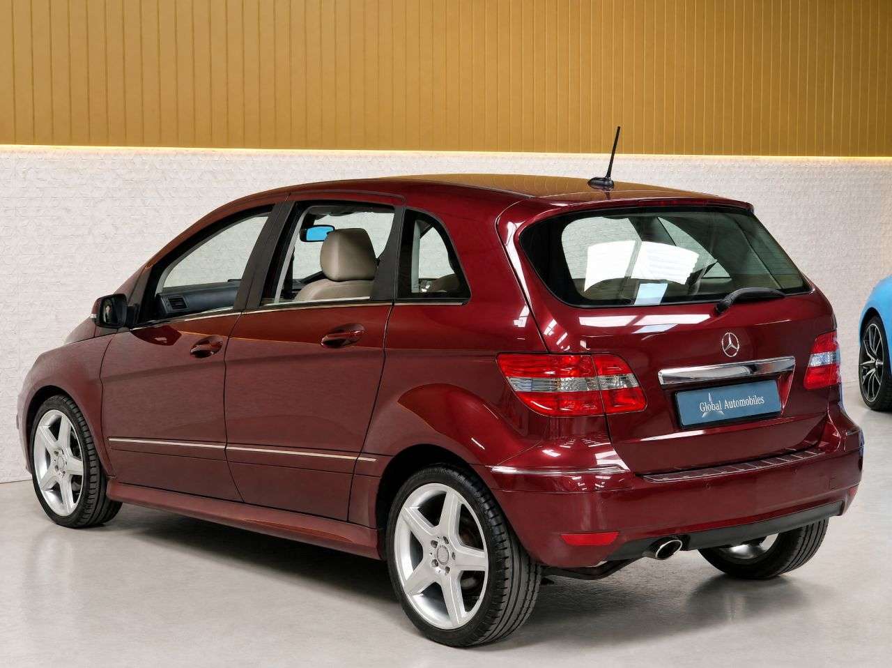 2011 MERCEDES-BENZ B CLASS 2011 MERCEDES-BENZ B CLASS