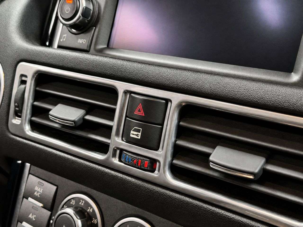 2011 LAND ROVER RANGE ROVER 2011 LAND ROVER RANGE ROVER
